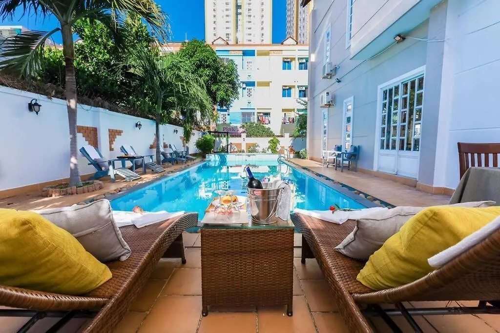 Luxury Villa Bai Sau Near Beach Vung Tau