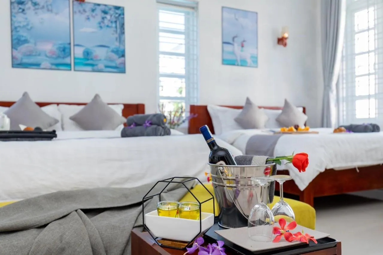 Luxury Villa Bai Sau Near Beach Vung Tau