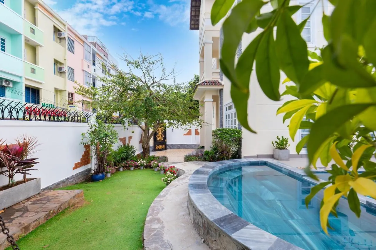 Luxury Villa Bai Sau Near Beach Vung Tau